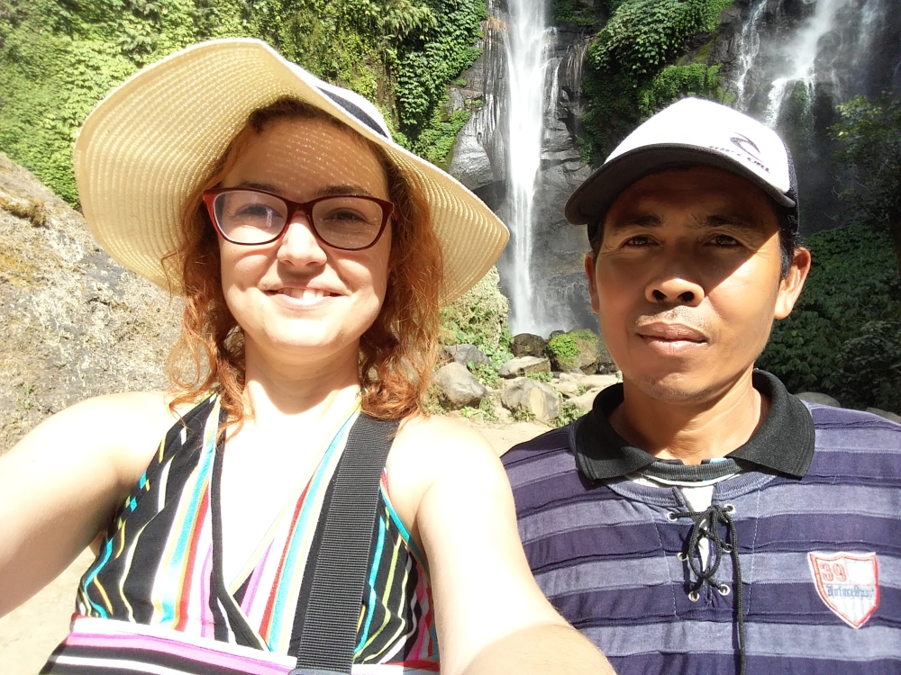 cascada sekumpul bali indonezia obiective turistice ghid