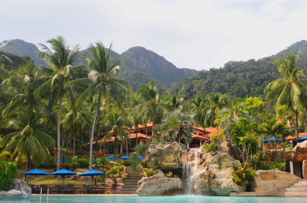 langkawi malaezia obiective turistice berjaya resort piscina