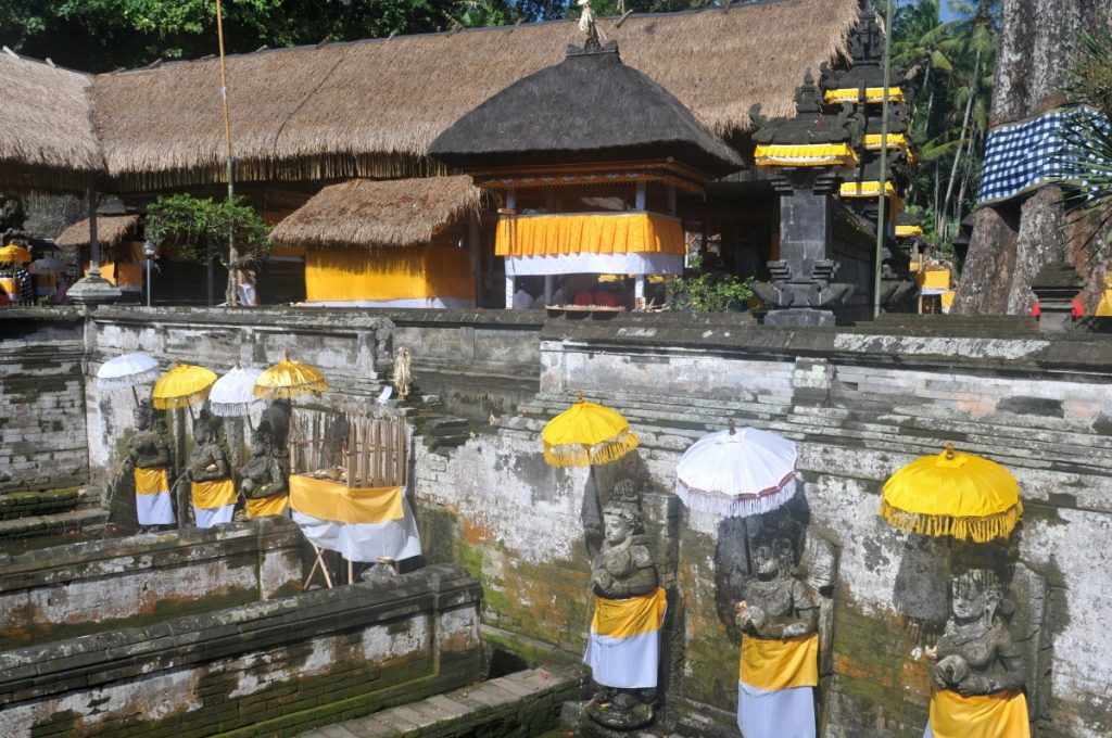temple bali indonezia goa gajah