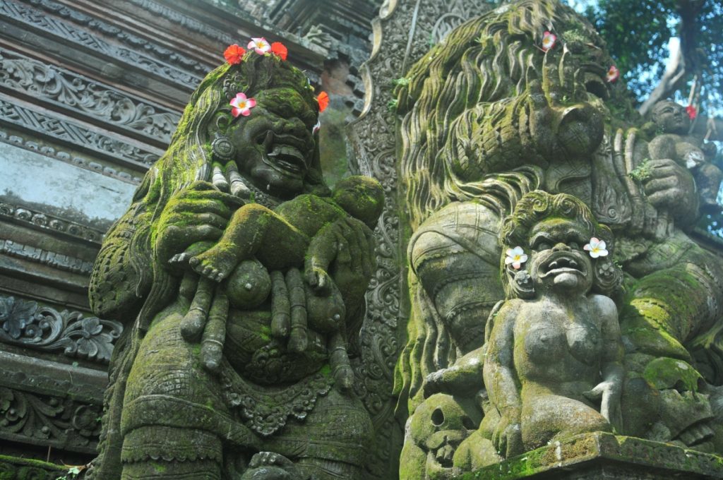 temple bali indonezia pura dalem ubud