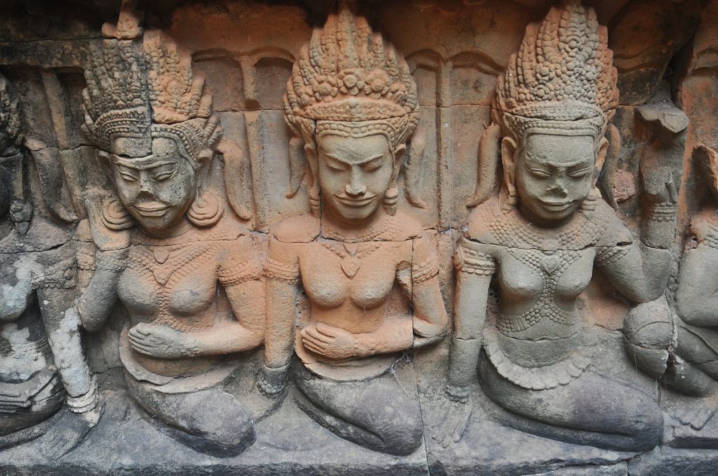 obiective turistice angkor thom terasa regelui lepros cambodgia
