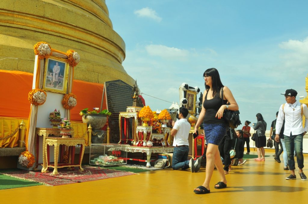 Wat Saket templul muntele de aur bangkok obiective turistice thailanda