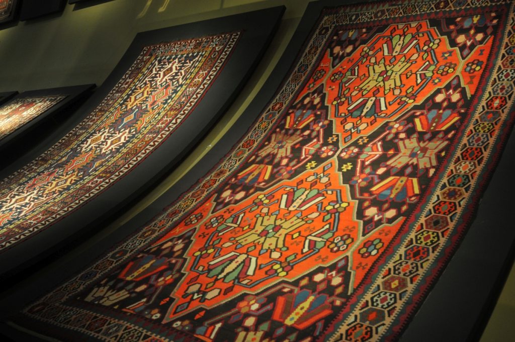 muzeul covoarelor din azerbaidjan obiective turistice baku