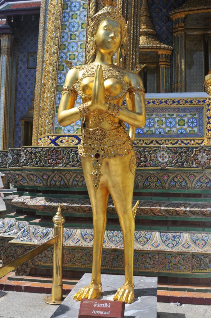 templul lui buddha de smarald wat phra kaew bangkok obiective turistice thailanda