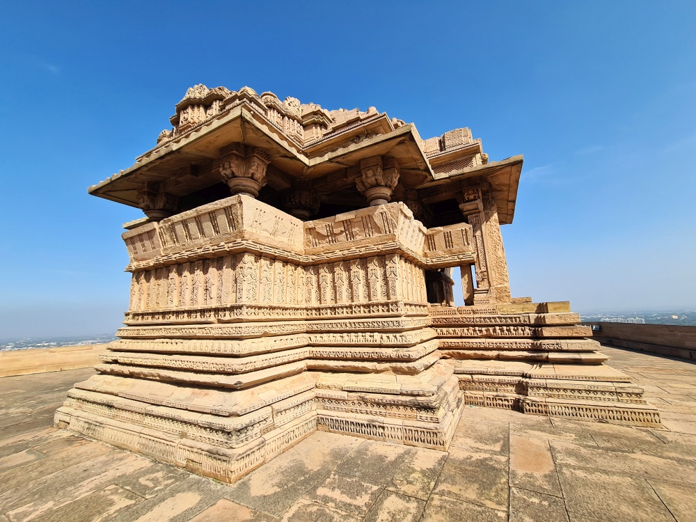 obiective turistice india templul Sasbahu fortul gwalior