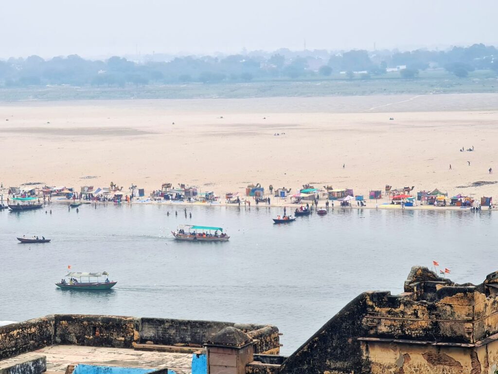 cazare wander station varanasi india