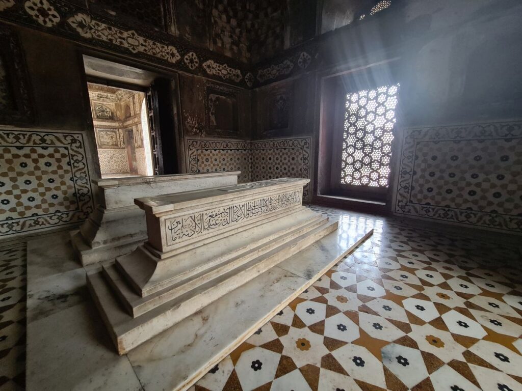 agra obiective turistice baby taj I'timād ud Daulah