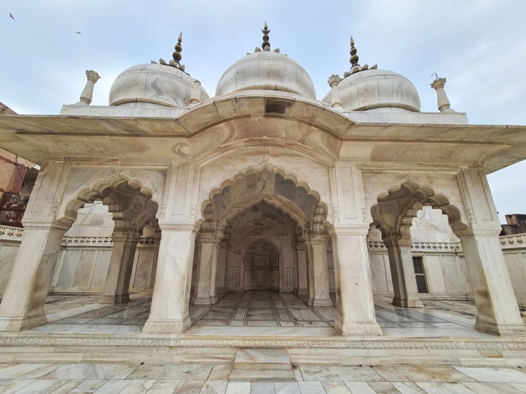 agra obiective turistice fortul