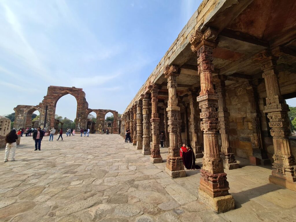 qutub minar new delhi obiective turistice