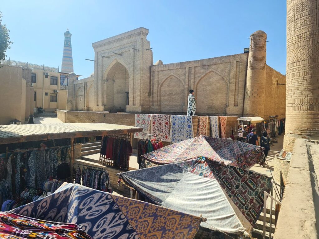 obiective turistice uzbekistan khiva medrese