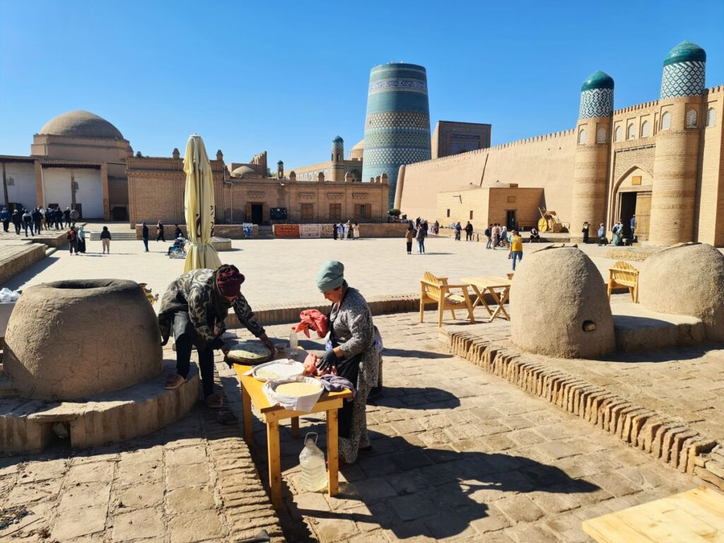 obiective turistice uzbekistan khiva paine coaptă