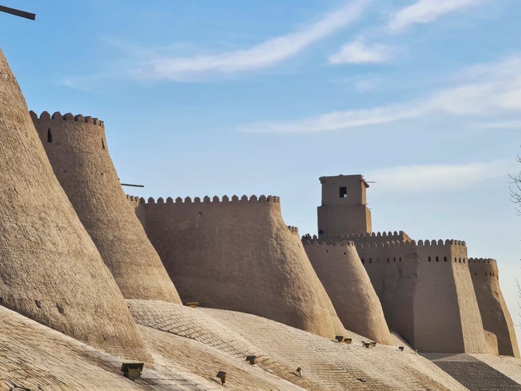 obiective turistice uzbekistan khiva zidurile cetatii