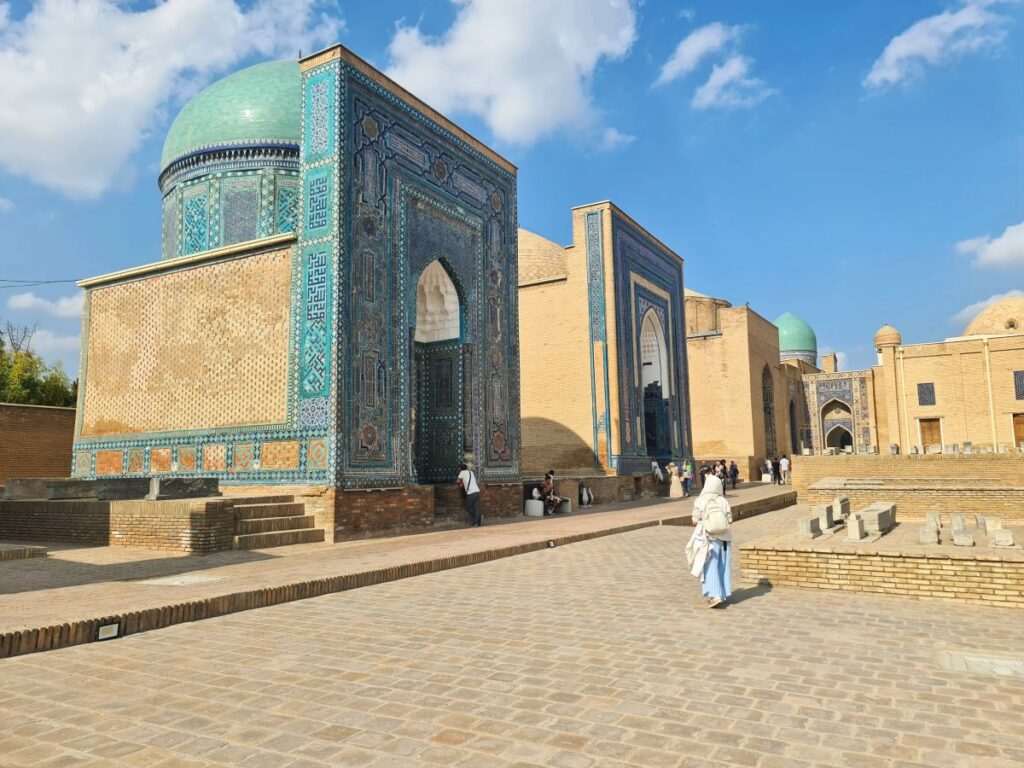 obiective turistice uzbekistan samarkand necropola shah i zinda